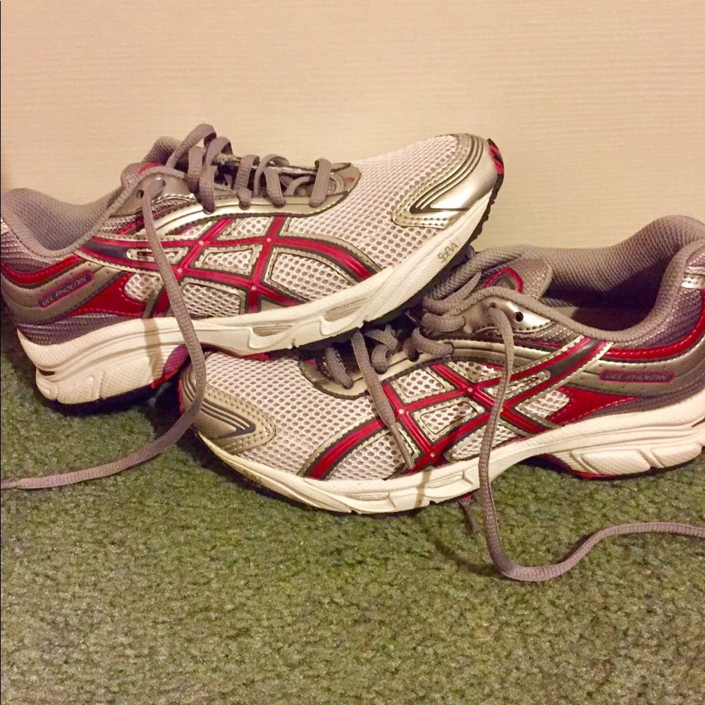 Asics gel running shoes